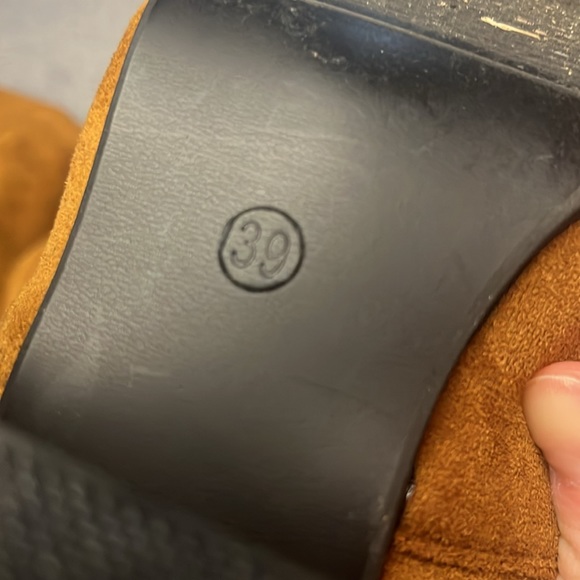 Boutique brand, over-the-knee stretch suede like women’s size 8.5 boots - Picture 6 of 6